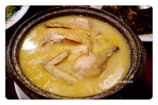 【台北美食】銀翼餐廳 ~ 台北60年老店/點桌菜比較划算❤️邰客好食推薦美食 - 捷運東門站