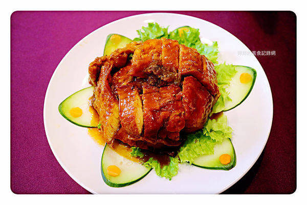 【台北美食】銀翼餐廳 ~ 台北60年老店/點桌菜比較划算❤️邰客好食推薦美食 - 捷運東門站