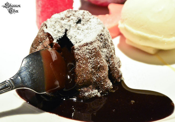 犇鐵板燒：*美食*犇鐵板燒*吃氣氛的高級鐵板燒