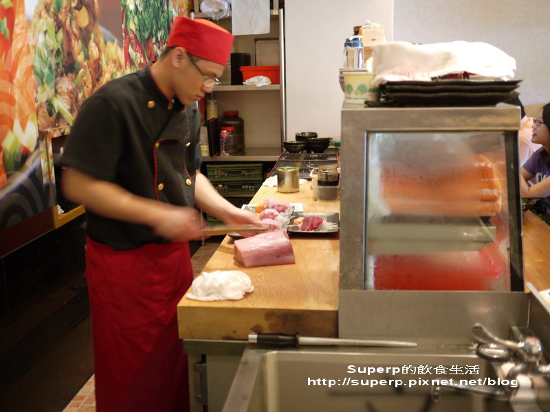 [餐廳食記]台北內湖金泰食品之海鮮吃很撐而且排很大