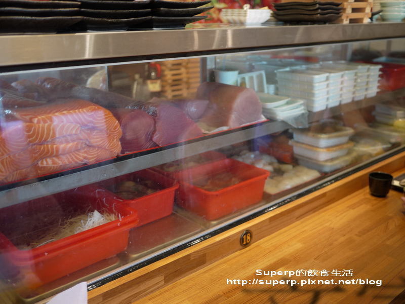 [餐廳食記]台北內湖金泰食品之海鮮吃很撐而且排很大