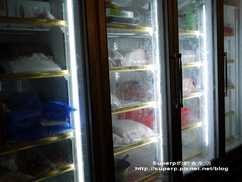 [餐廳食記]台北內湖金泰食品之海鮮吃很撐而且排很大