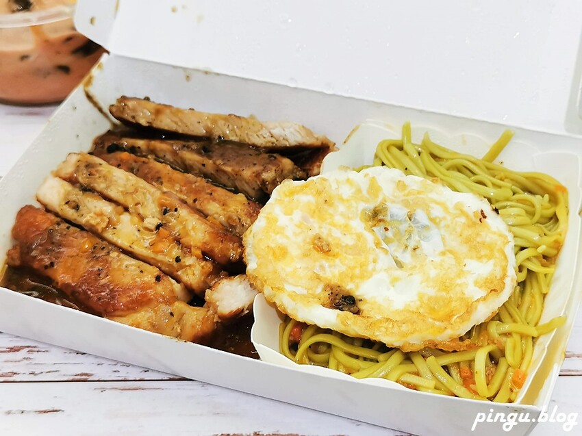 彰化縣員林市彰化美食|慶豐牛排 彰化排隊美食 三十年不變老滋味