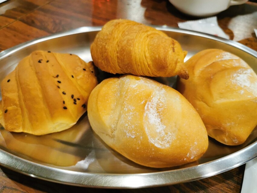 彰化縣員林市彰化美食|慶豐牛排 彰化排隊美食 三十年不變老滋味