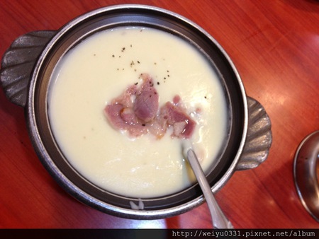 973005_587142997983040_1836284048_n