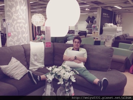 973162_587146797982660_575706108_n