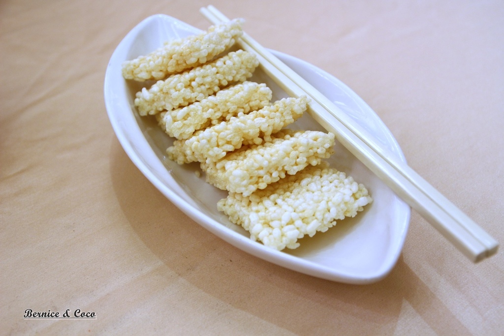 f0899904.jpg f0899904.jpg