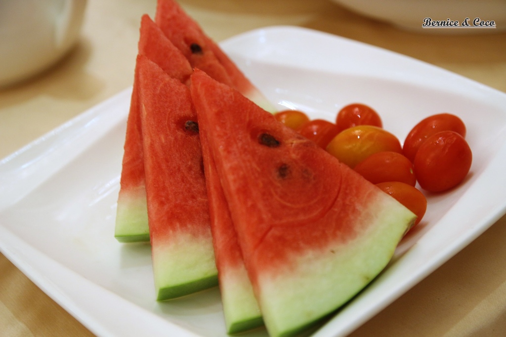 f1097408.jpg f1097408.jpg