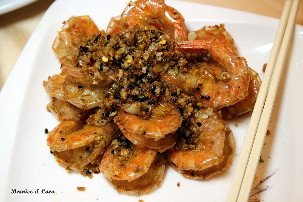 f0954880.jpg f0954880.jpg