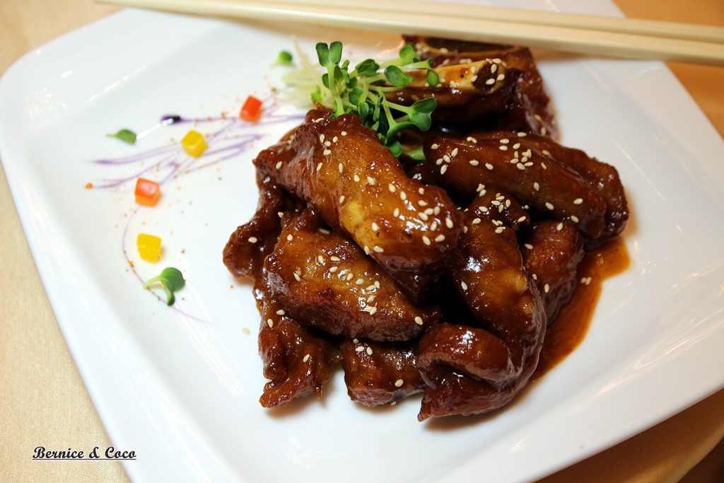 f0963584.jpg f0963584.jpg