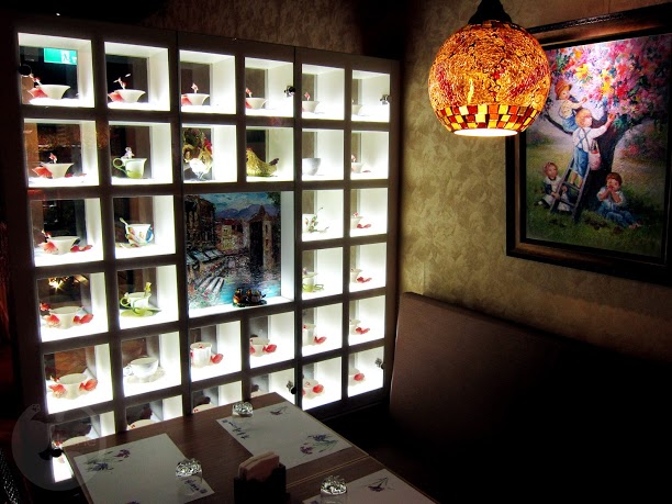 捷運士林站 | 有幸福Cafe ．鹹的蜜糖吐司 / 私房菜色咖啡廳 / 比利時壺經典咖啡