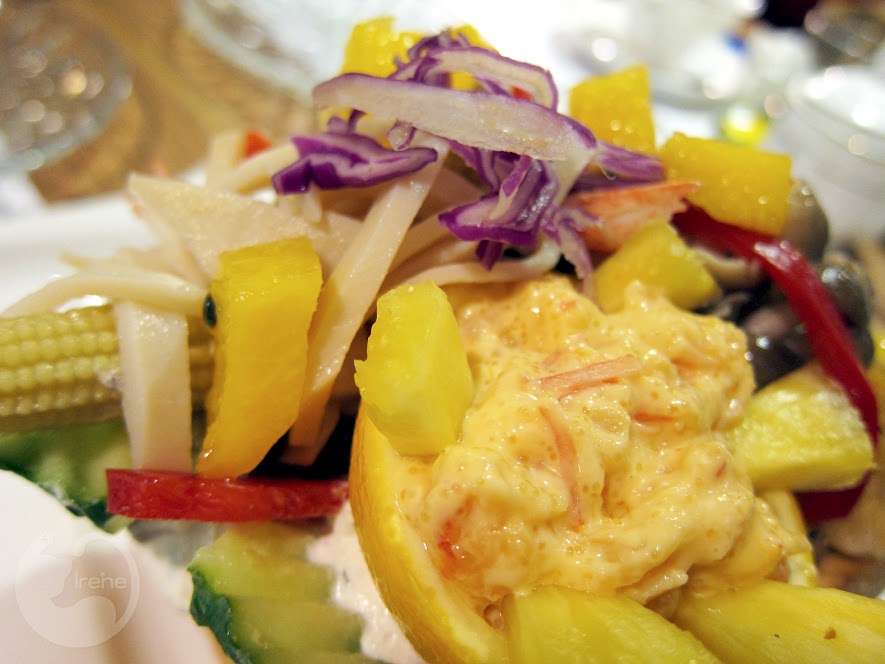 捷運士林站 | 有幸福Cafe ．鹹的蜜糖吐司 / 私房菜色咖啡廳 / 比利時壺經典咖啡