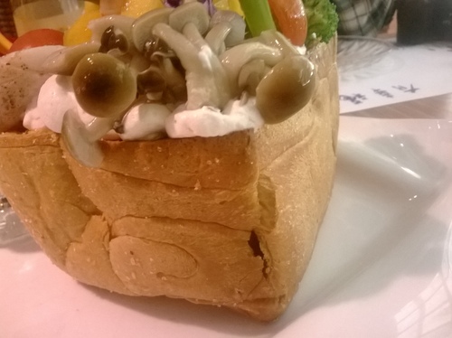 有幸福cafe:蜜糖吐司也能做成鹹ㄉ!!!有幸福cafe 有幸福cafe:蜜糖吐司也能做成鹹ㄉ!!!有幸福cafe