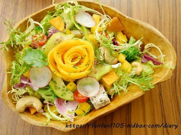 【蘆洲美食】石窯屋 #義式料理 #窯烤披薩 #披薩 #半月烤餅 #義大利燉飯 #義大利麵 (21).JPG