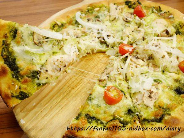 【蘆洲美食】石窯屋 #義式料理 #窯烤披薩 #披薩 #半月烤餅 #義大利燉飯 #義大利麵 (25).JPG