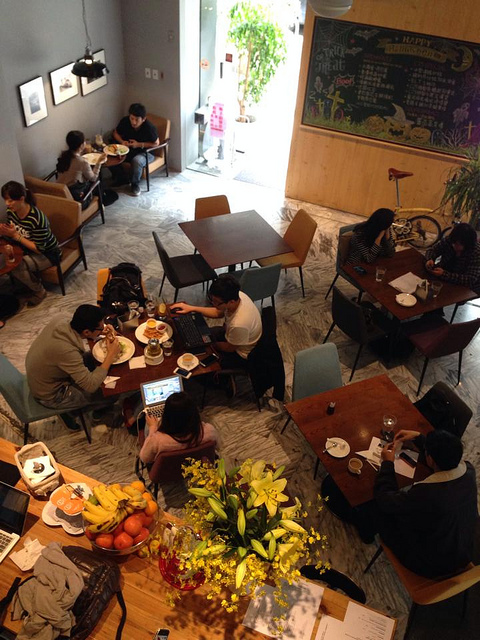 【大安區/忠孝敦化站】C25 cafe- 早午餐 鬆餅 輕食 藝人投資餐廳