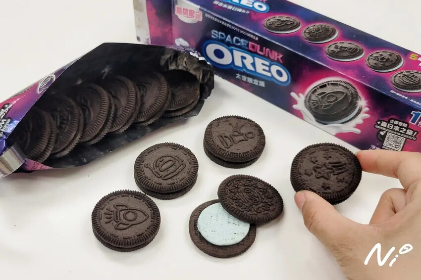 202504 奧利奧太空限定版-綜合水果口味夾心餅乾 202504 奧利奧太空限定版-綜合水果口味夾心餅乾