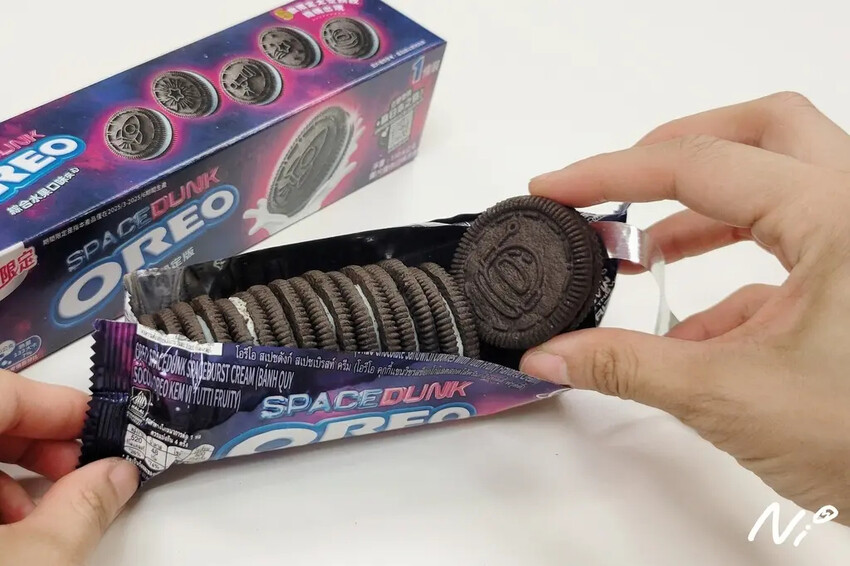 202504 奧利奧太空限定版-綜合水果口味夾心餅乾 202504 奧利奧太空限定版-綜合水果口味夾心餅乾