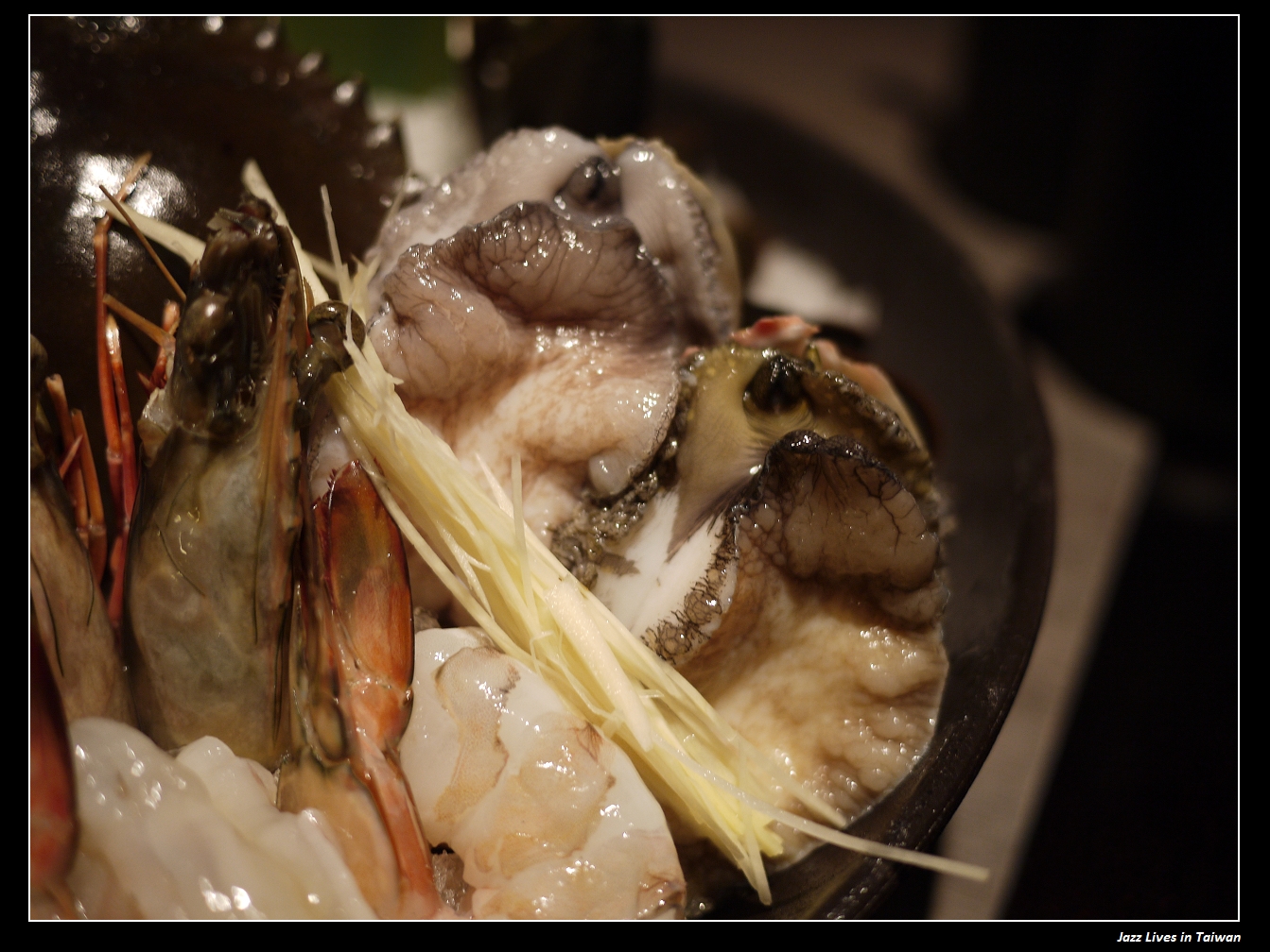 [合‧shabu (合‧鍋物)] 海產鮮, 肉質優, 燈光美, 氣氛佳, 美食與約會兼具的好地方~