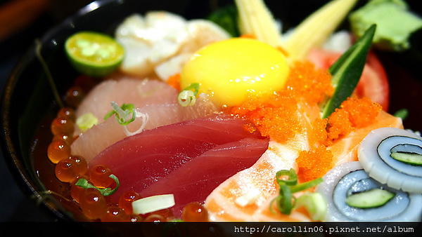 海人刺身丼飯專賣店:【食記】《海人刺身丼飯專賣店》西門町隱密好店 海人刺身丼飯專賣店:【食記】《海人刺身丼飯專賣店》西門町隱密好店