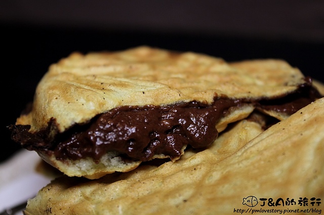 【捷運南京東路】若葉鯛魚燒--爆漿巧克力鯛魚燒、冬季限定酒漬水