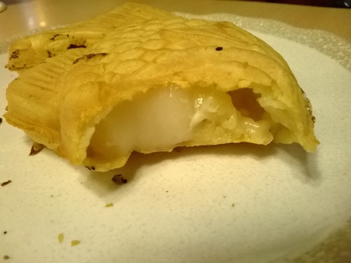 若葉鯛魚燒：爆漿的白玉cheese鯛魚燒、美食記者上門來~~~若葉鯛魚燒