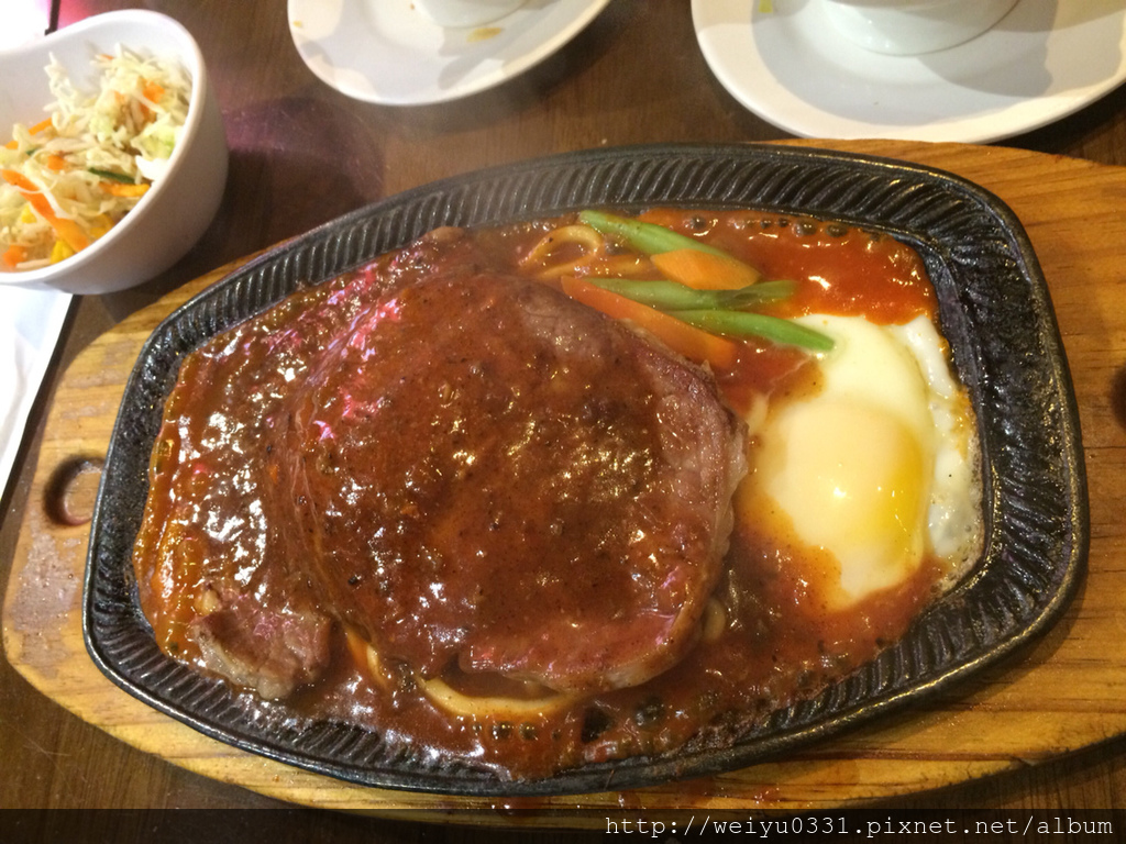 師大夜市人氣美食推薦、捷運台電大樓夜市平價牛排－《牛魔王》(店面)