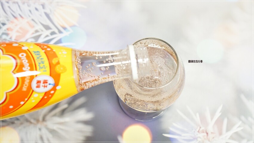 夏日解渴神器來了！全家便利商店推出全新加倍佳系列飲品，橘子氣泡、哈密瓜氣泡、巧克力牛奶限時優惠，千萬別錯過。