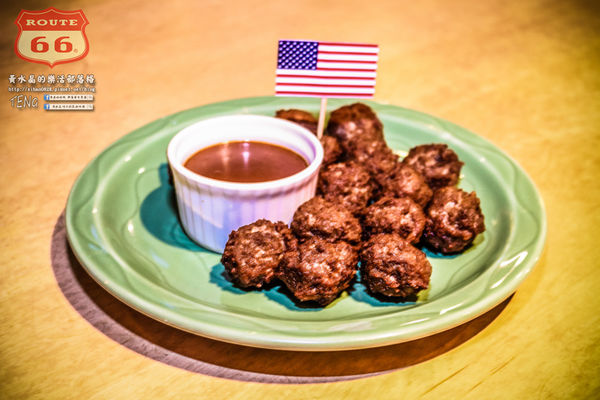 Route66美式餐廳 | 台北東區/北捷忠孝敦化站 《台北東區酒吧美式餐廳推薦；進口啤酒2小時無限續、乎搭啦；喝酒不開車，安全有保障。》