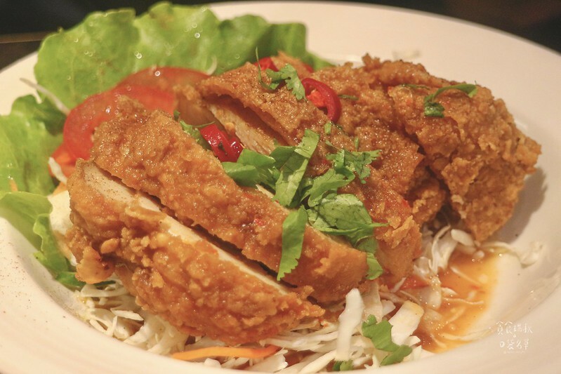 台北大安｜永康街40年老店人氣排隊美食越南河粉｜捷運東門站｜誠記越南麵食館