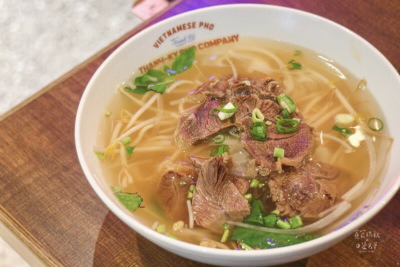 台北大安｜永康街40年老店人氣排隊美食越南河粉｜捷運東門站｜誠記越南麵食館