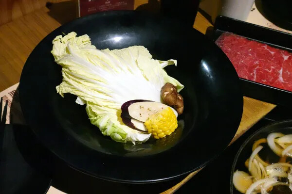 台北中正區日式吃到飽餐廳-台北車站一番地壽喜燒開封店,壽喜燒吃到飽台北,台北火車站附近美食聚餐餐廳(2025一番地菜單)