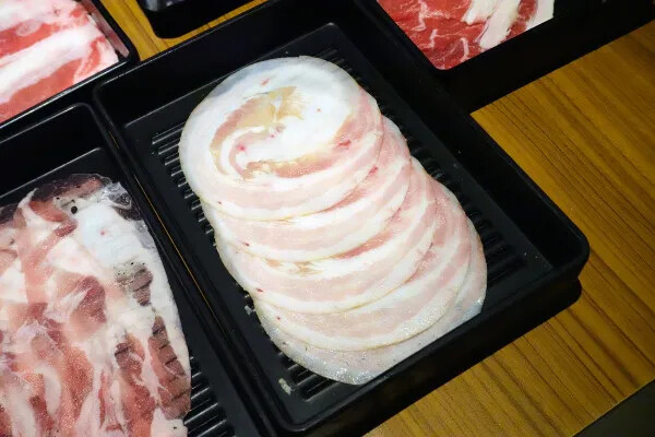 台北中正區日式吃到飽餐廳-台北車站一番地壽喜燒開封店,壽喜燒吃到飽台北,台北火車站附近美食聚餐餐廳(2025一番地菜單)