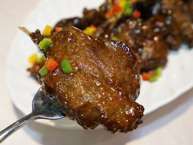 桃園婚宴場地推薦。桃園川門子時尚美食婚宴會館。婚宴試菜、澎派華麗的喜宴菜色、莊園古堡戶外證婚區搶先看!