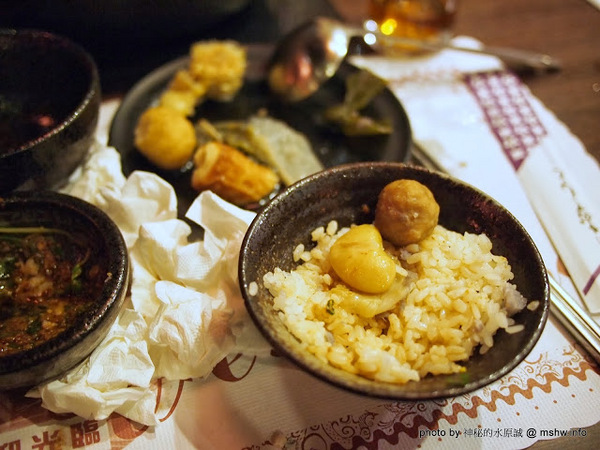 三味鍋物(向上店)：【食記】台中西區-三味鍋物專門-自慢味噌,壽喜燒 : 服務不錯,食材就…!@＃$％…這樣應該有含蓄到了？