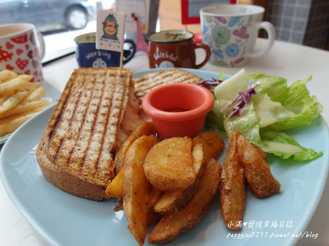 (新竹美食) 微幸福MiNi Love Cafe ❤ 從午餐吃到下午茶浪漫鄉村風與沙發椅賴在這就不想離開