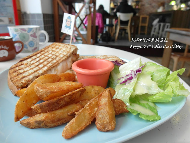 (新竹美食) 微幸福MiNi Love Cafe ❤ 從午餐吃到下午茶浪漫鄉村風與沙發椅賴在這就不想離開