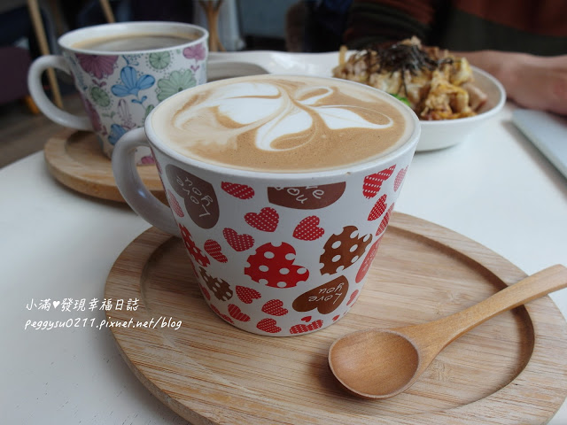 (新竹美食) 微幸福MiNi Love Cafe ❤ 從午餐吃到下午茶浪漫鄉村風與沙發椅賴在這就不想離開