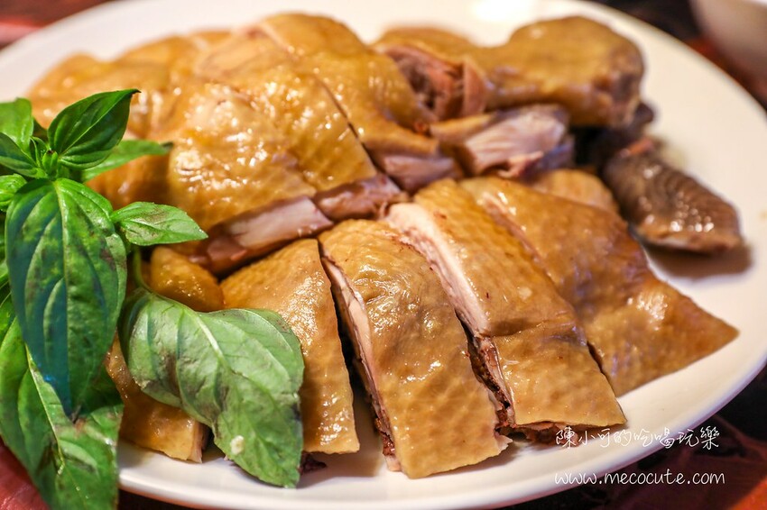 台北市北投區只賣四小時,網路推薦陽明山最好吃是這間!平日人潮大爆滿生意超好的土雞野菜推薦