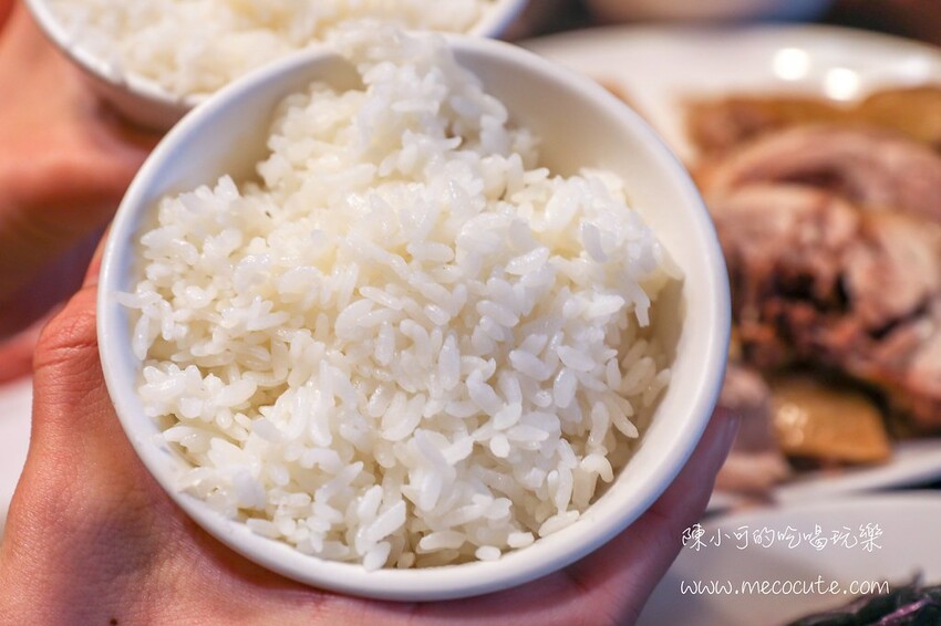 台北市北投區只賣四小時,網路推薦陽明山最好吃是這間!平日人潮大爆滿生意超好的土雞野菜推薦