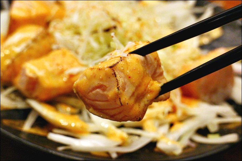 行天宮站日式料理 小六食堂 行天宮站日式料理 小六食堂