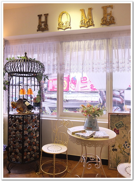 Oyami cafe：【Oyami cafe】 Mafia酸甜初體驗ღ超有料的海鮮燉飯ღ盆栽咖啡超好喝ღ