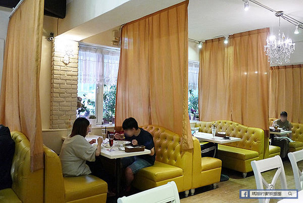 西門町咖啡館【Oyami Caf'e】獨立包廂用餐防疫安心餐廳/童話鄉村風咖啡館/西門町美食 西門町咖啡館【Oyami Caf'e】獨立包廂用餐防疫安心餐廳/童話鄉村風咖啡館/西門町美食