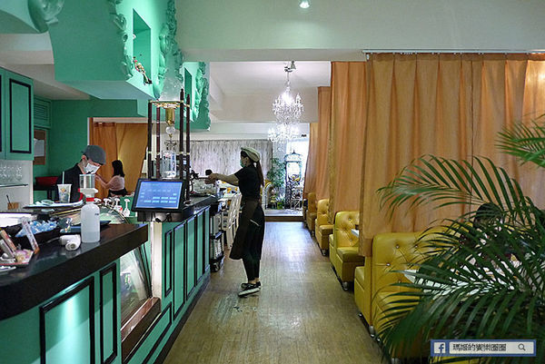 西門町咖啡館【Oyami Caf'e】獨立包廂用餐防疫安心餐廳/童話鄉村風咖啡館/西門町美食 西門町咖啡館【Oyami Caf'e】獨立包廂用餐防疫安心餐廳/童話鄉村風咖啡館/西門町美食