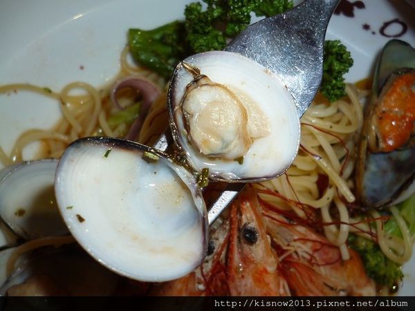 Oyami cafe：夢幻童話的空間,提供美味鬆餅和義大利麵-台北下午茶西門町餐廳Oyami Cafe体驗心得