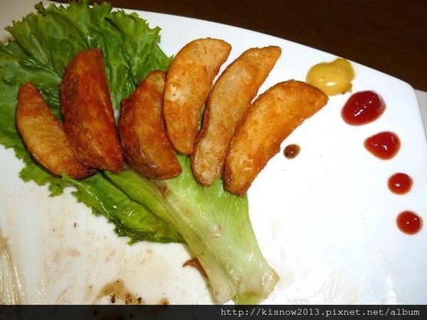 Oyami cafe：夢幻童話的空間,提供美味鬆餅和義大利麵-台北下午茶西門町餐廳Oyami Cafe体驗心得