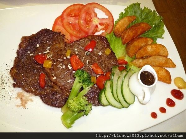 Oyami cafe：夢幻童話的空間,提供美味鬆餅和義大利麵-台北下午茶西門町餐廳Oyami Cafe体驗心得