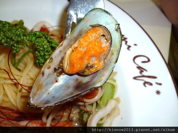 Oyami cafe：夢幻童話的空間,提供美味鬆餅和義大利麵-台北下午茶西門町餐廳Oyami Cafe体驗心得