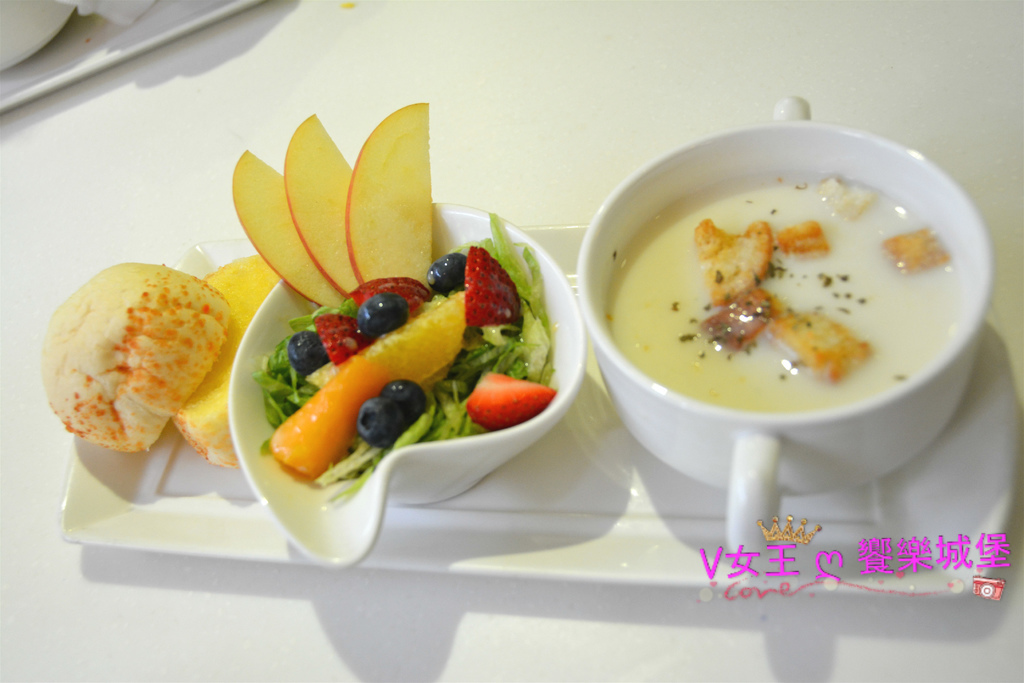 PIG_0667_meitu_25.jpg PIG_0667_meitu_25.jpg