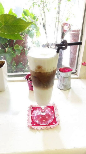 Oyami cafe：Oyami cafe-台北下午茶推薦  超少女風的西門町餐廳  義大利麵、鬆餅、飲品應有盡有